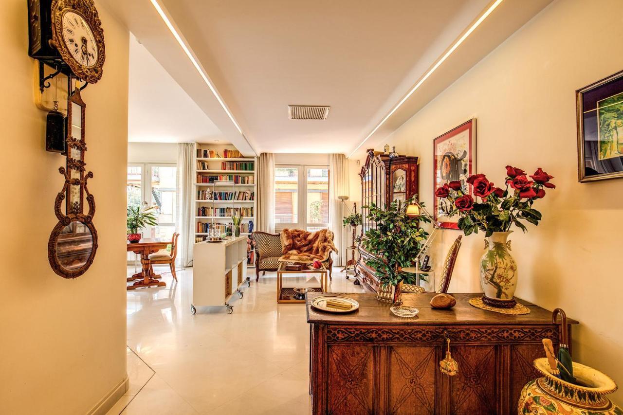 Terrazza Piccolomini: Elegant Apartment Stunning View Over Rome/St Peter'S Dome Exteriör bild